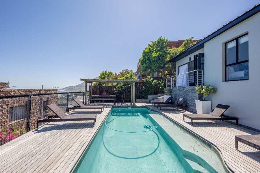 To Let 6 Bedroom Property for Rent in Camps Bay Western Cape